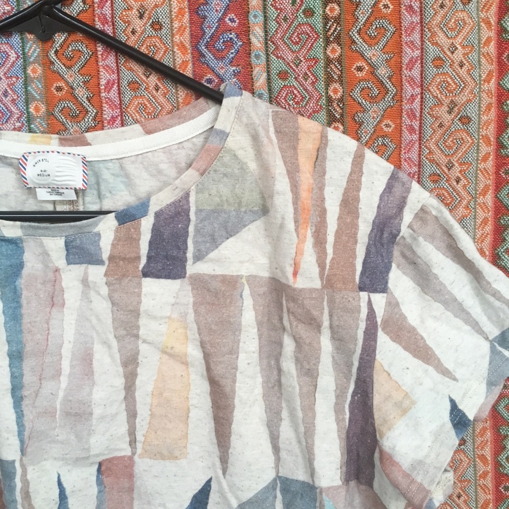 Anthro printed crew neck tee - triangle patterns